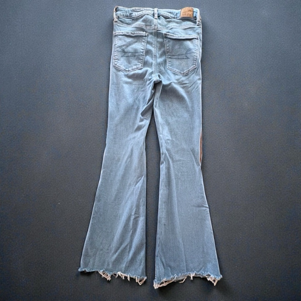 American Eagle Jeans Women Flared High Rise Distressed Stretch Denim Sz 6 - Picture 3 of 16